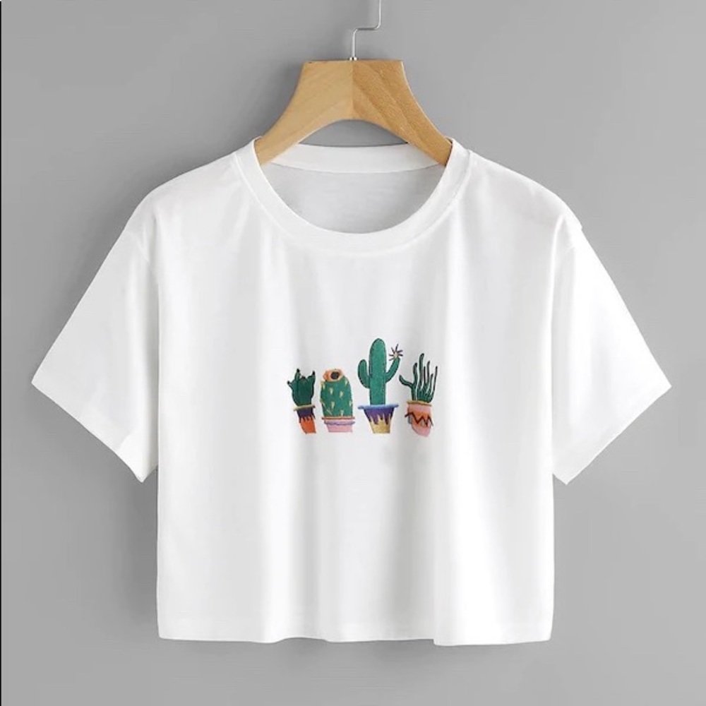 Host pic 6/2🎇 NEW Cactus Print 🌵T-shirt